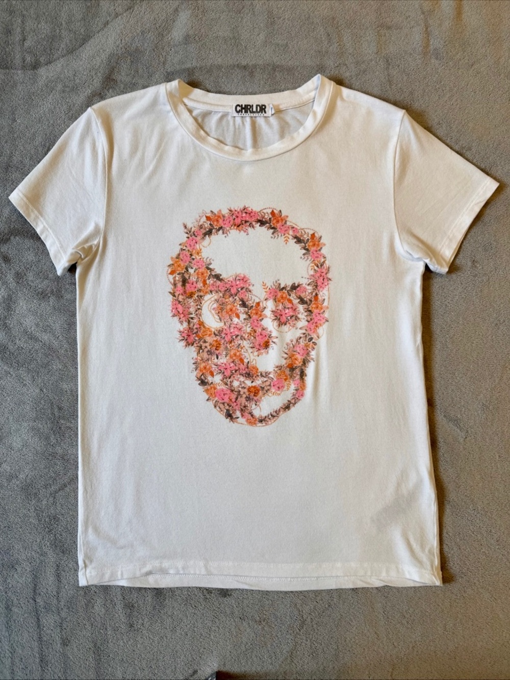 CHRLDR Flower Skull Classic T-Shirt Small White Floral Graphic Cotton Small Cute